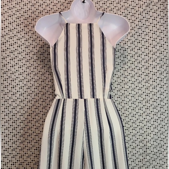 Super cute striped romper suit white and blue - Picture 3 of 5